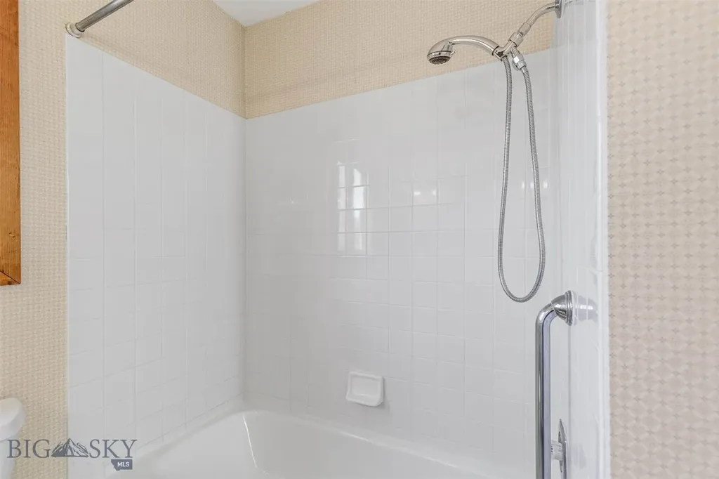 43 Hitching Post Road Bozeman MT 59715