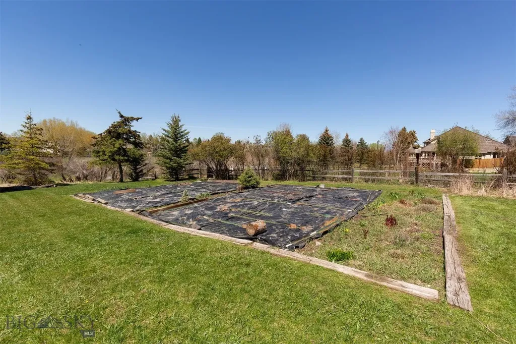 43 Hitching Post Road Bozeman MT 59715