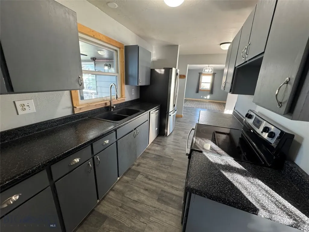 1902 Stuart Avenue Butte MT 59701
