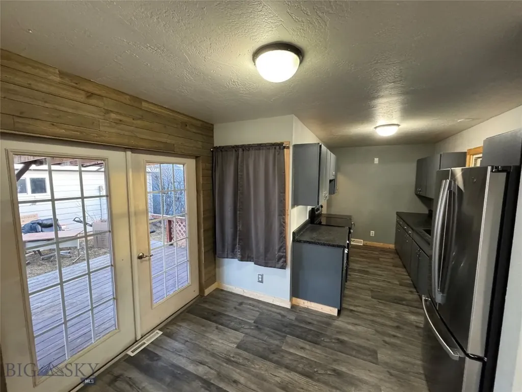 1902 Stuart Avenue Butte MT 59701