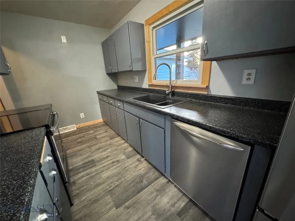 1902 Stuart Avenue Butte MT 59701