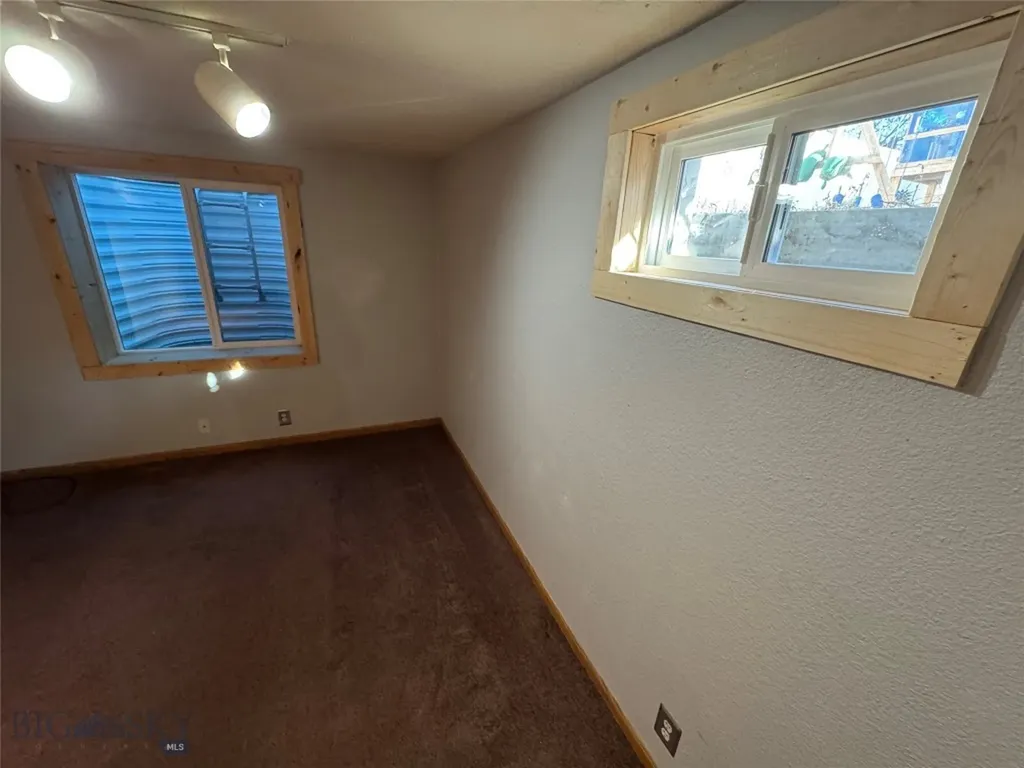 1902 Stuart Avenue Butte MT 59701