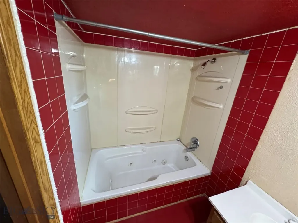 1902 Stuart Avenue Butte MT 59701