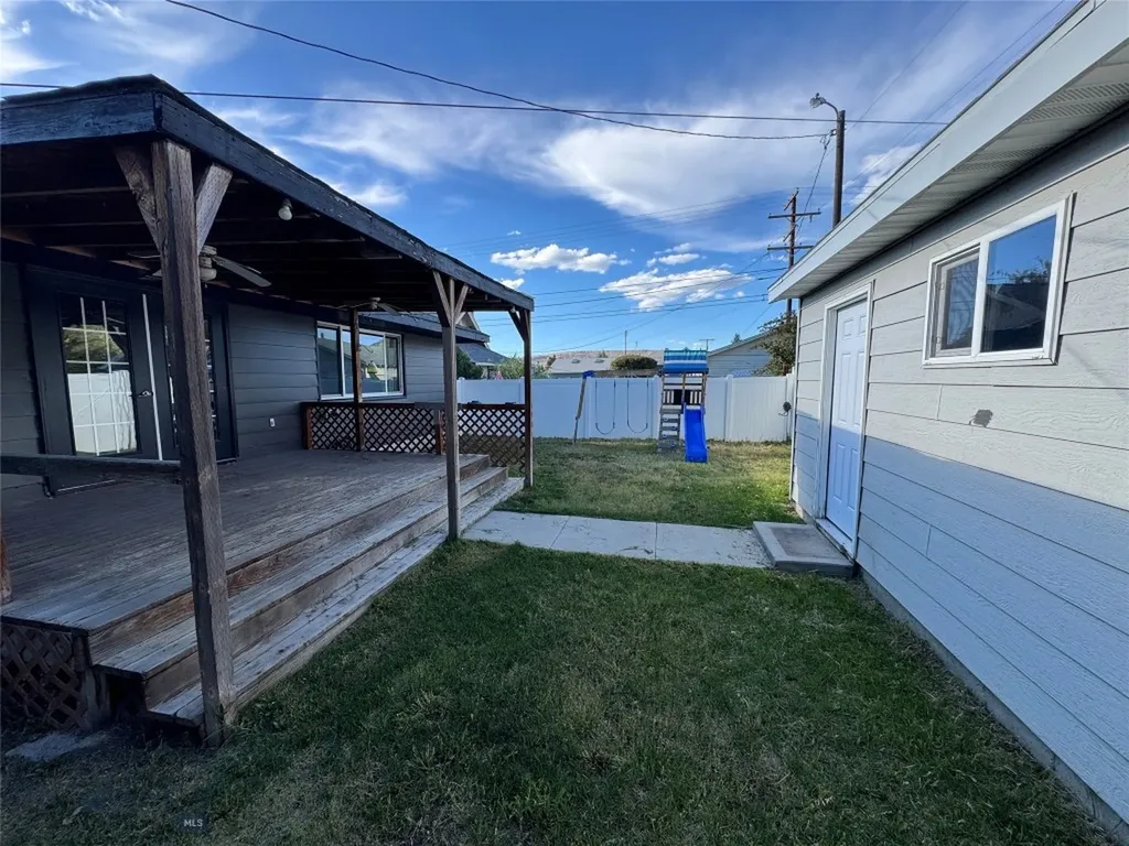 1902 Stuart Avenue Butte MT 59701