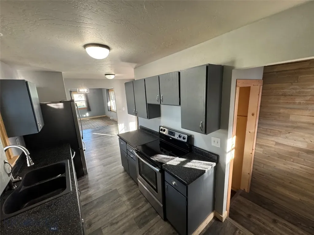 1902 Stuart Avenue Butte MT 59701