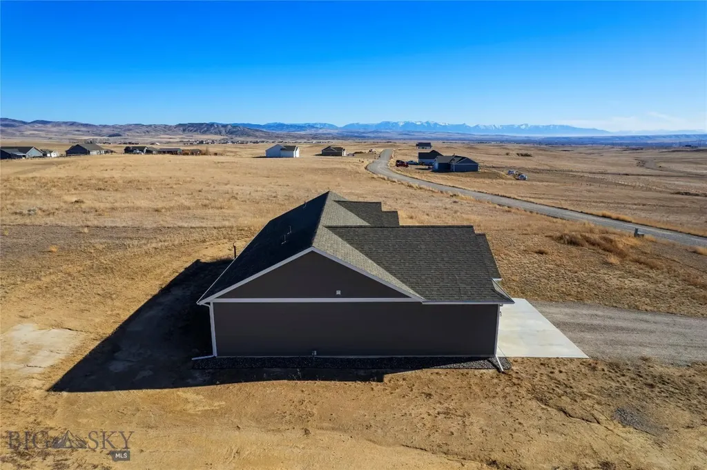 16 W Overland Trail Three Forks MT 59752