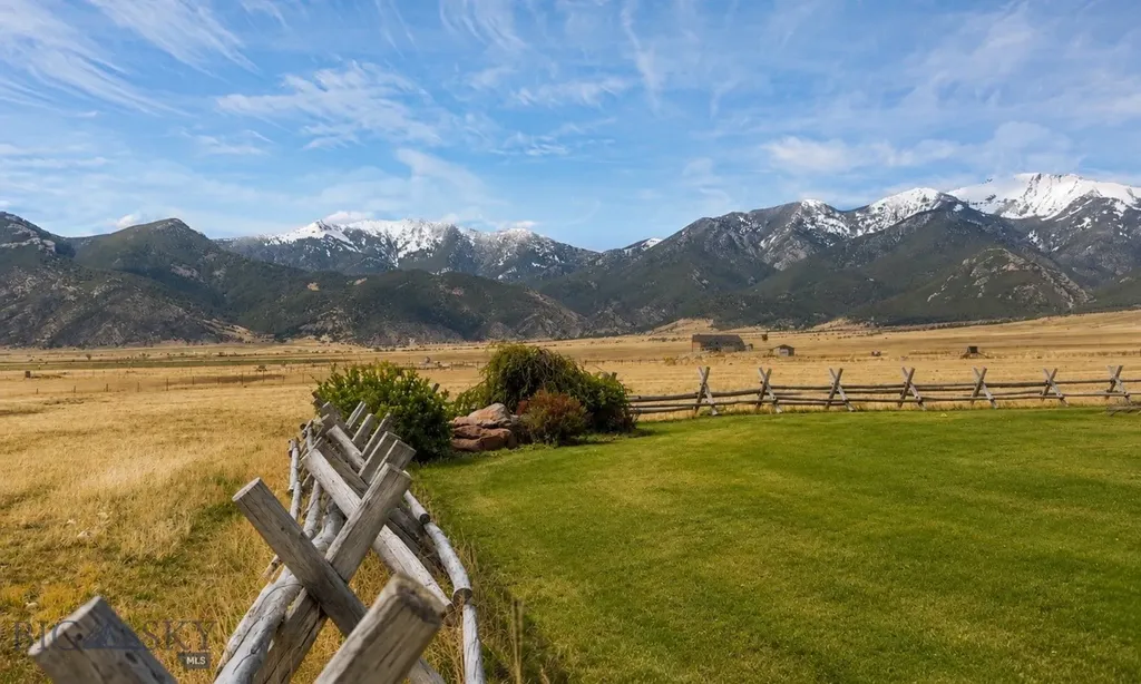 12 Bench Road Whitehall MT 59759