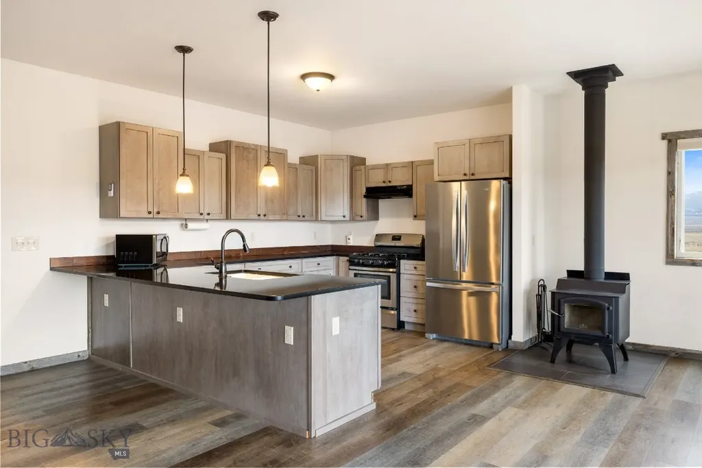 2249 Seitz Road E Wilsall MT 59086