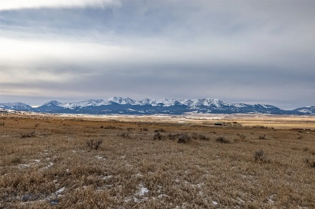 2249 Seitz Road E Wilsall MT 59086