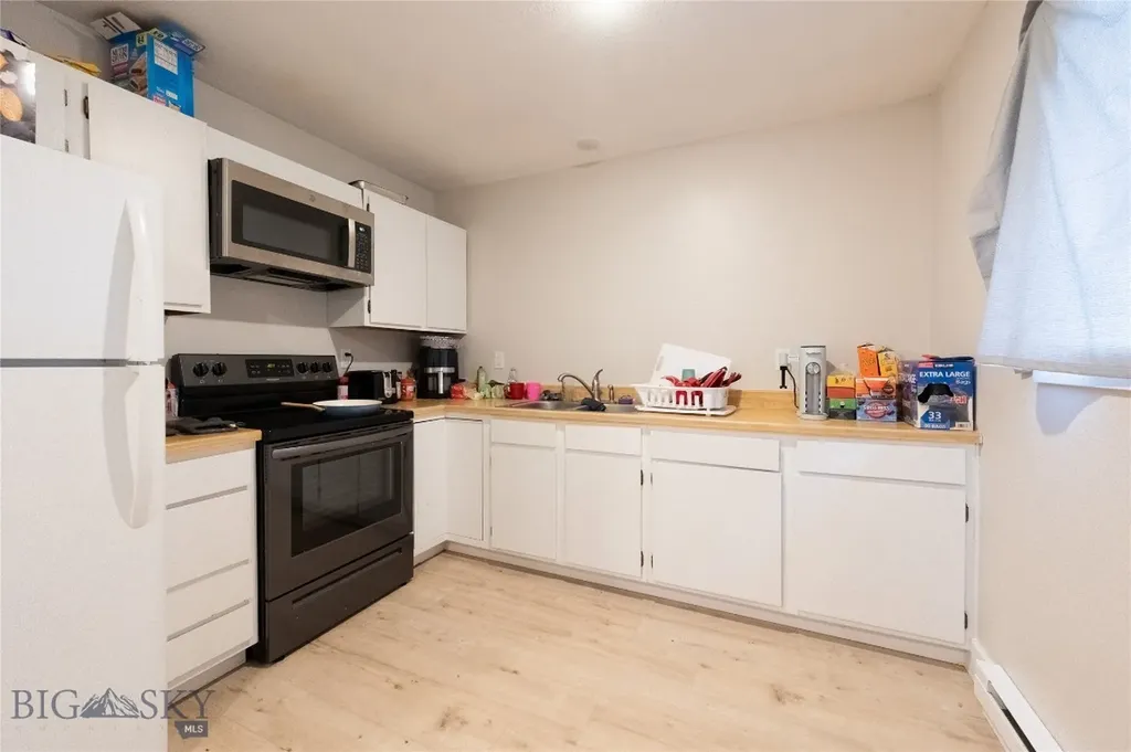 206 S Davis Belgrade MT 59714