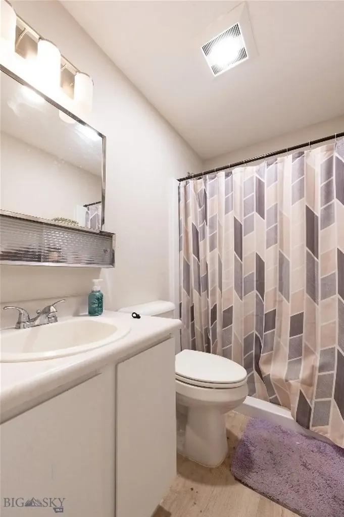 206 S Davis Belgrade MT 59714