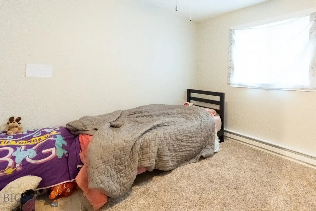 206 S Davis Belgrade MT 59714