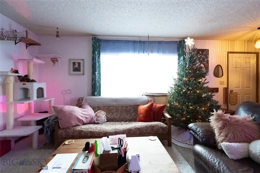 206 S Davis Belgrade MT 59714