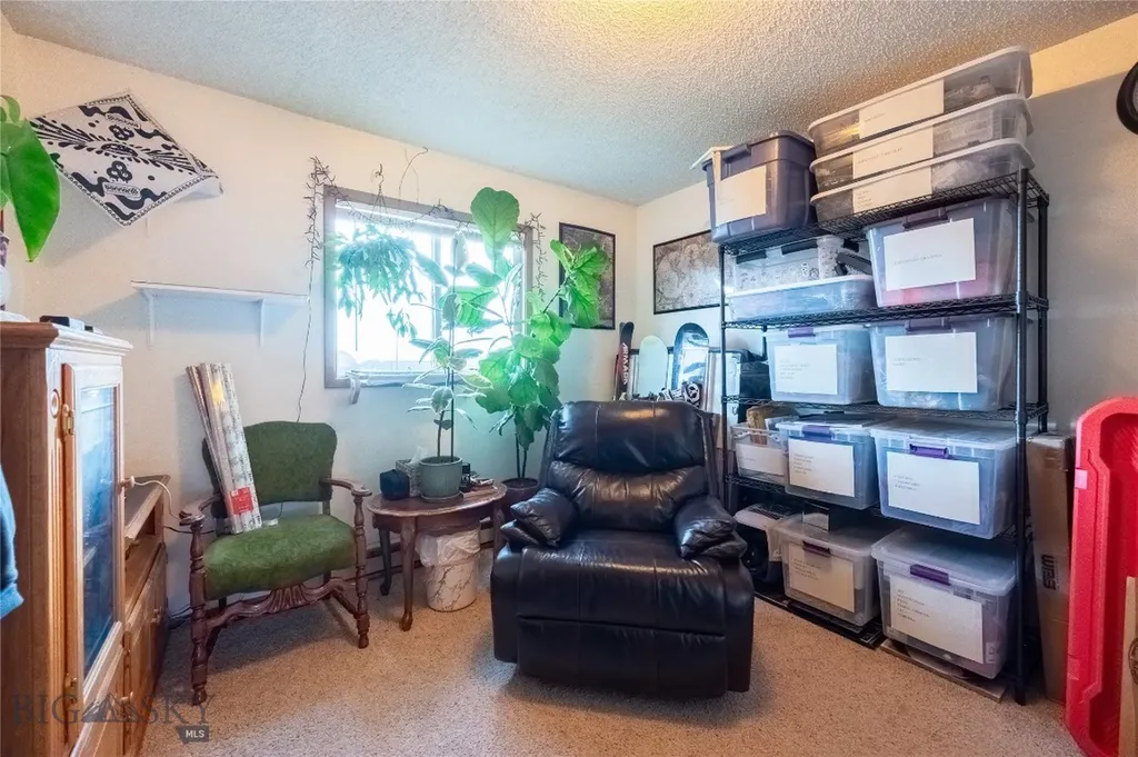 206 S Davis Belgrade MT 59714