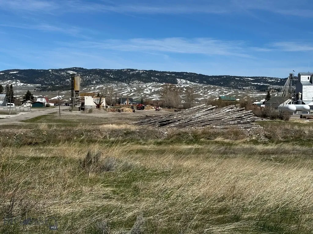 Nhn 7th Avenue SW White Sulphur Springs MT 59645