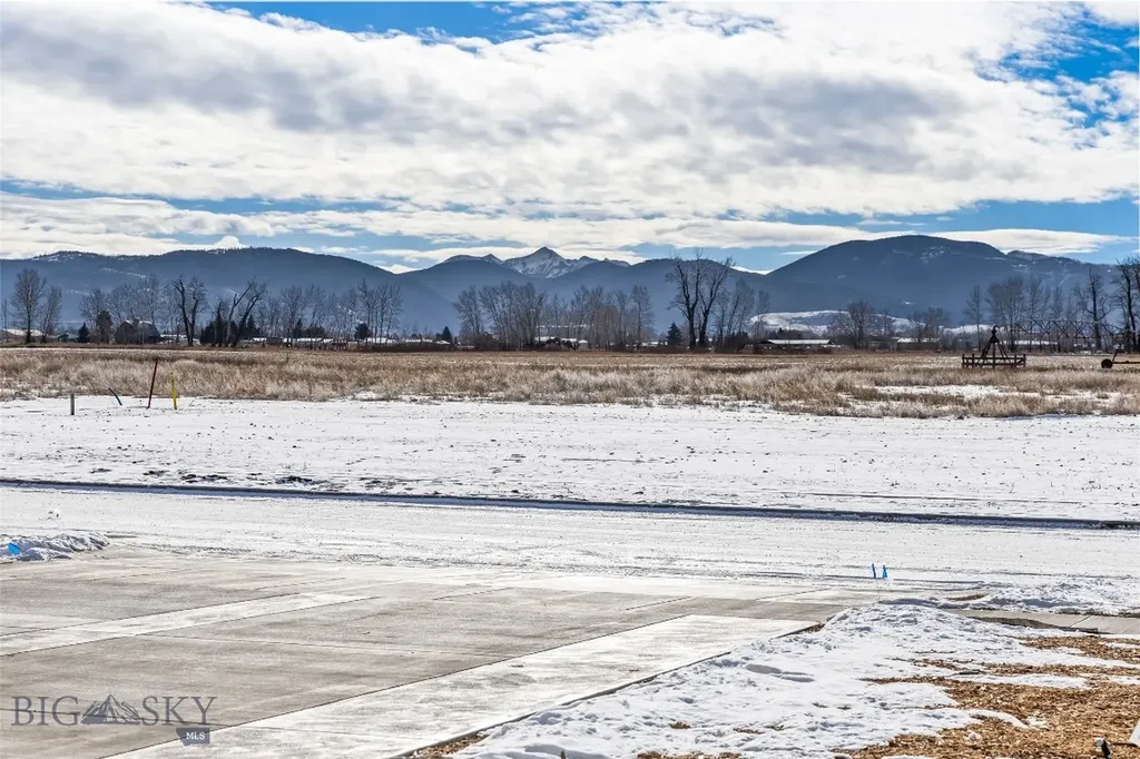 189 Noble Peak Drive Bozeman MT 59718