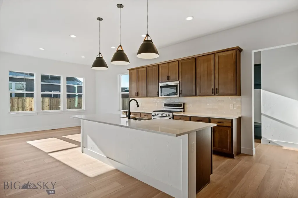 1600 Beeker Lane Belgrade MT 59714
