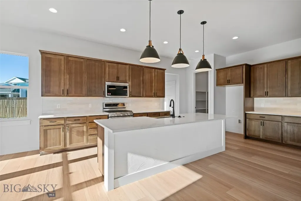 1600 Beeker Lane Belgrade MT 59714