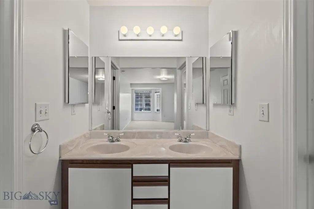 3016 W Villard Bozeman MT 59718