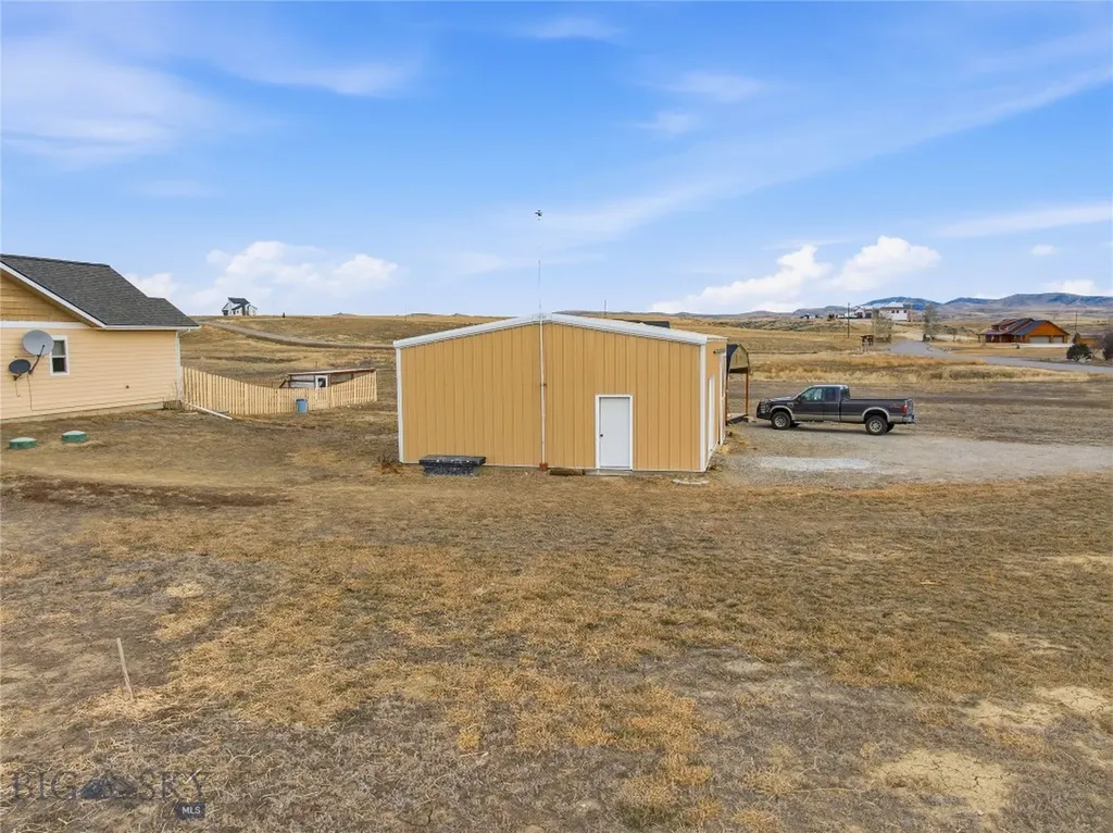 42 Blue Stem Three Forks MT 59752