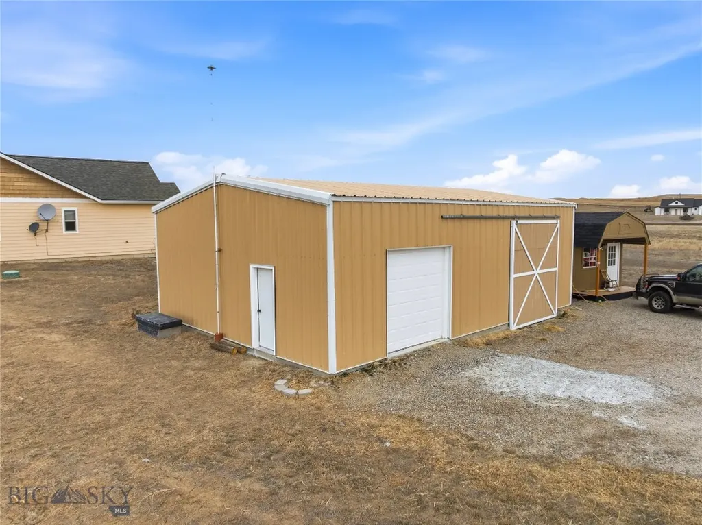 42 Blue Stem Three Forks MT 59752