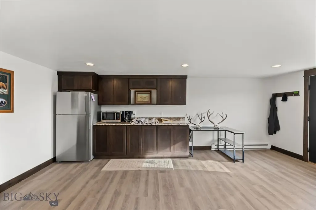 726 & 728 Madison Avenue Ennis MT 59729