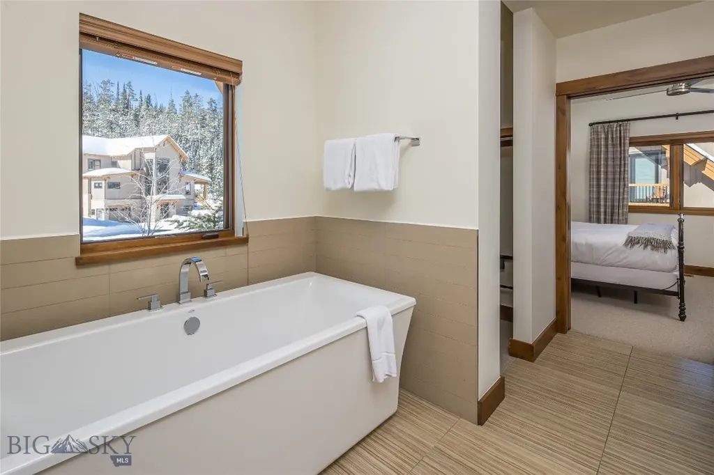 18 Claim Jumper Road Big Sky MT 59716