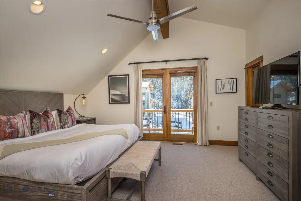 18 Claim Jumper Road Big Sky MT 59716