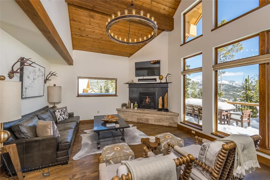 18 Claim Jumper Road Big Sky MT 59716