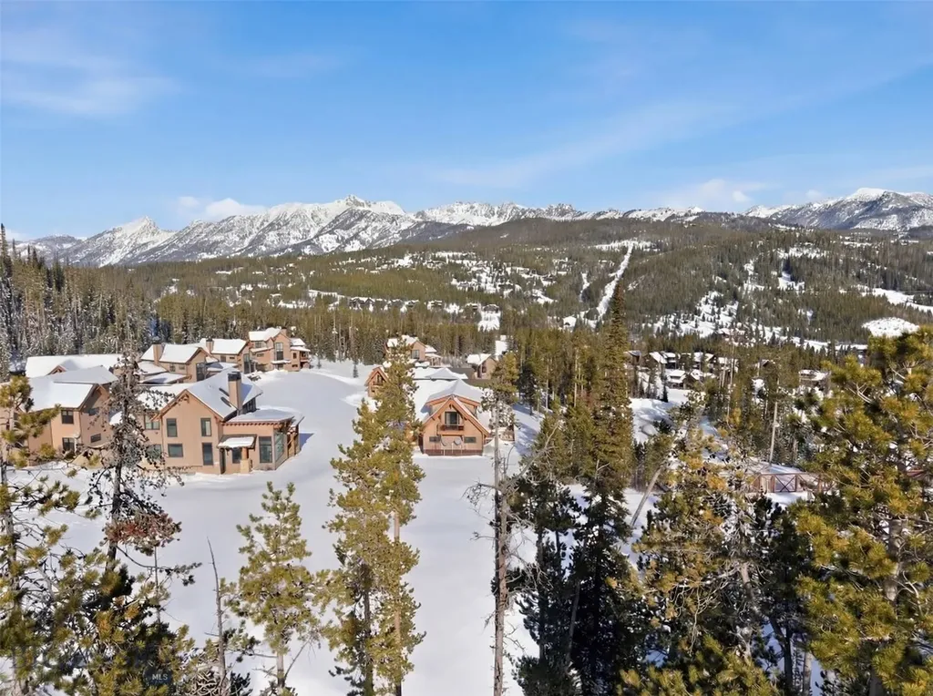 18 Claim Jumper Road Big Sky MT 59716
