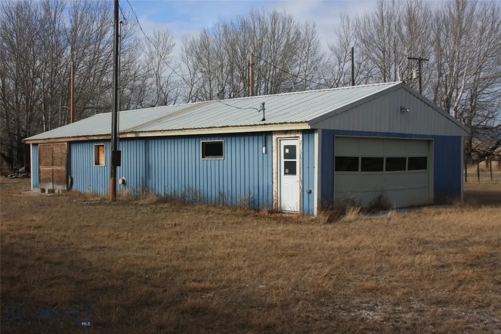 130 Parrot Castle Road Whitehall MT 59759
