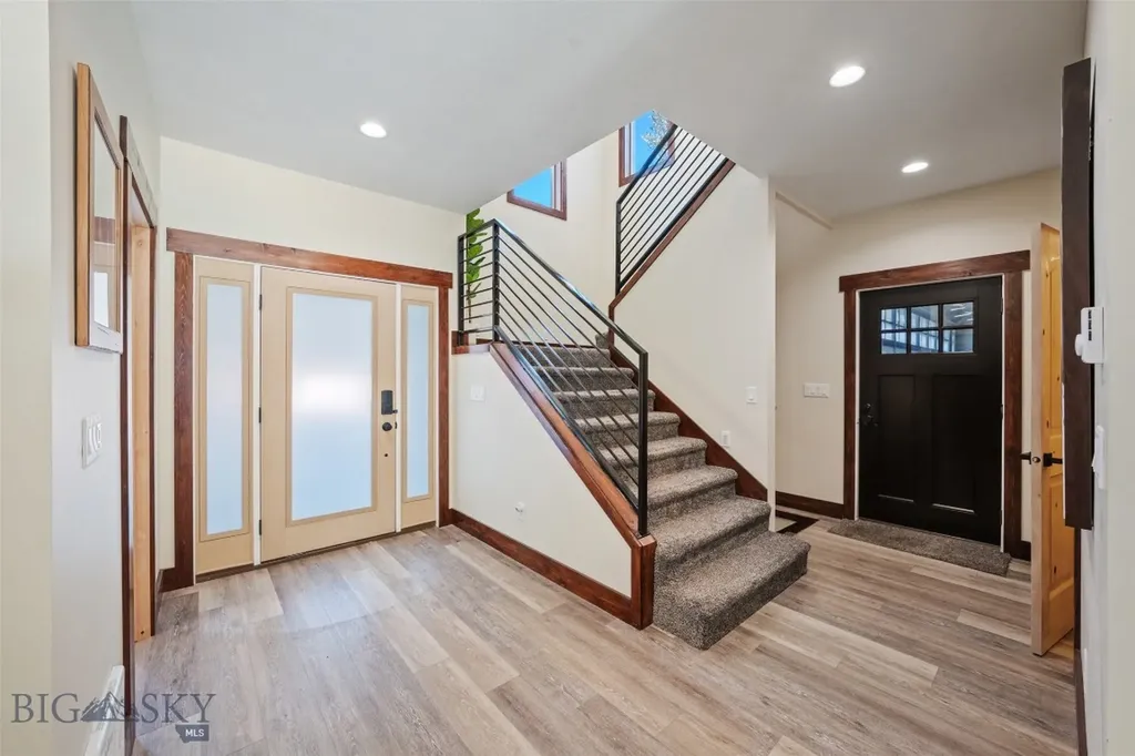 528 Gallatin Avenue West Yellowstone MT 59758
