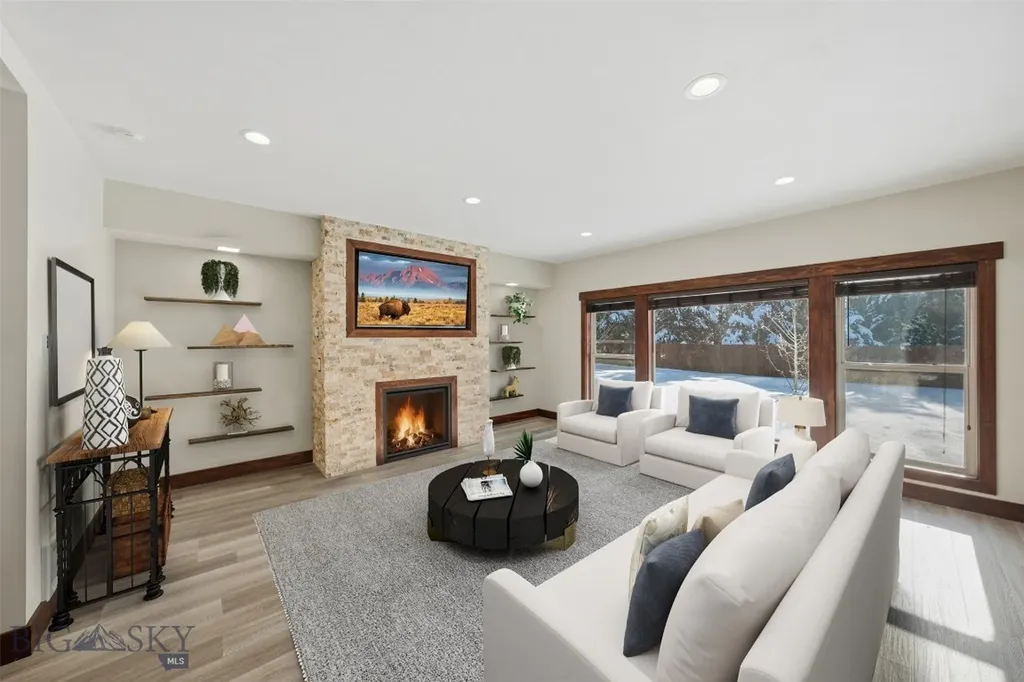 528 Gallatin Avenue West Yellowstone MT 59758