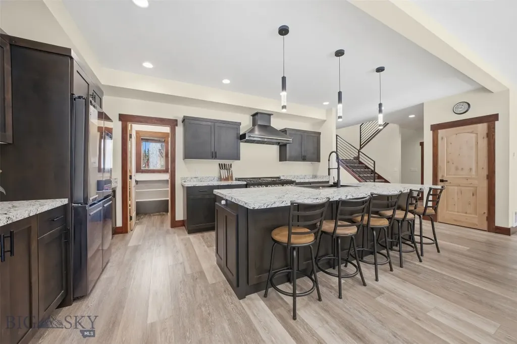 528 Gallatin Avenue West Yellowstone MT 59758