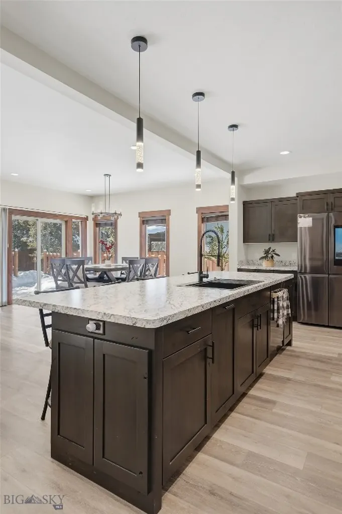 528 Gallatin Avenue West Yellowstone MT 59758