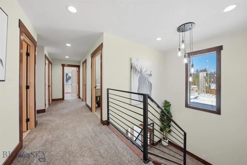 528 Gallatin Avenue West Yellowstone MT 59758