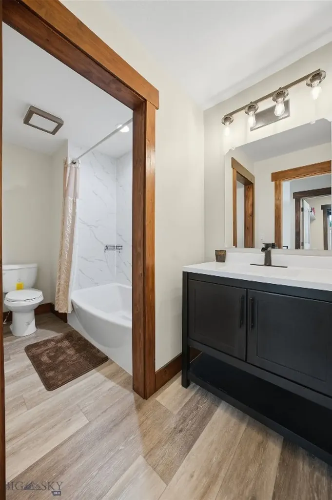 528 Gallatin Avenue West Yellowstone MT 59758