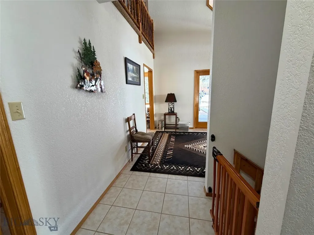 1105 Clark Creek Polaris MT 59746