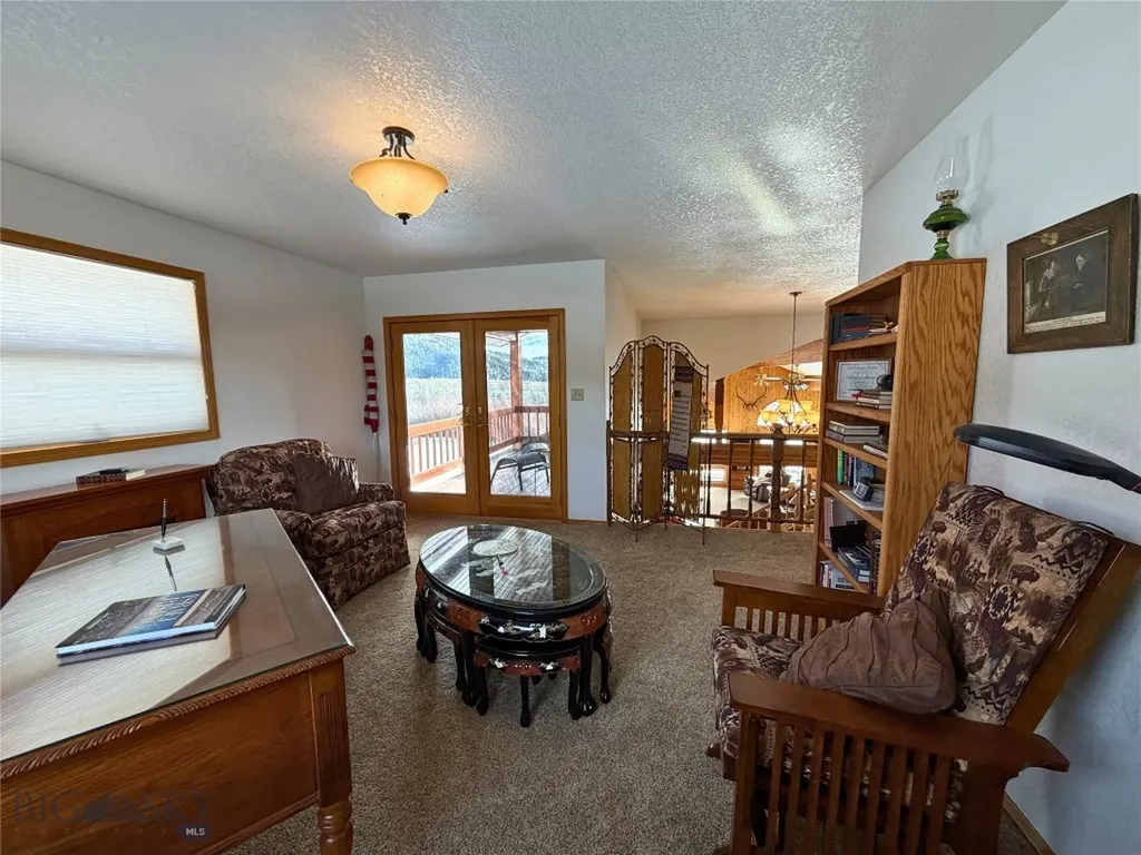 1105 Clark Creek Polaris MT 59746