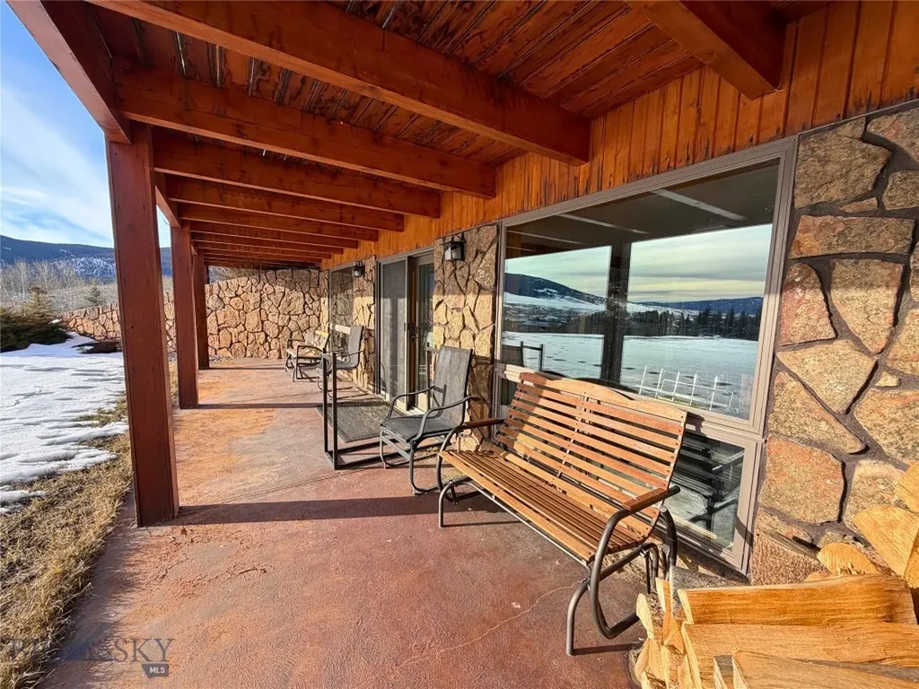 1105 Clark Creek Polaris MT 59746