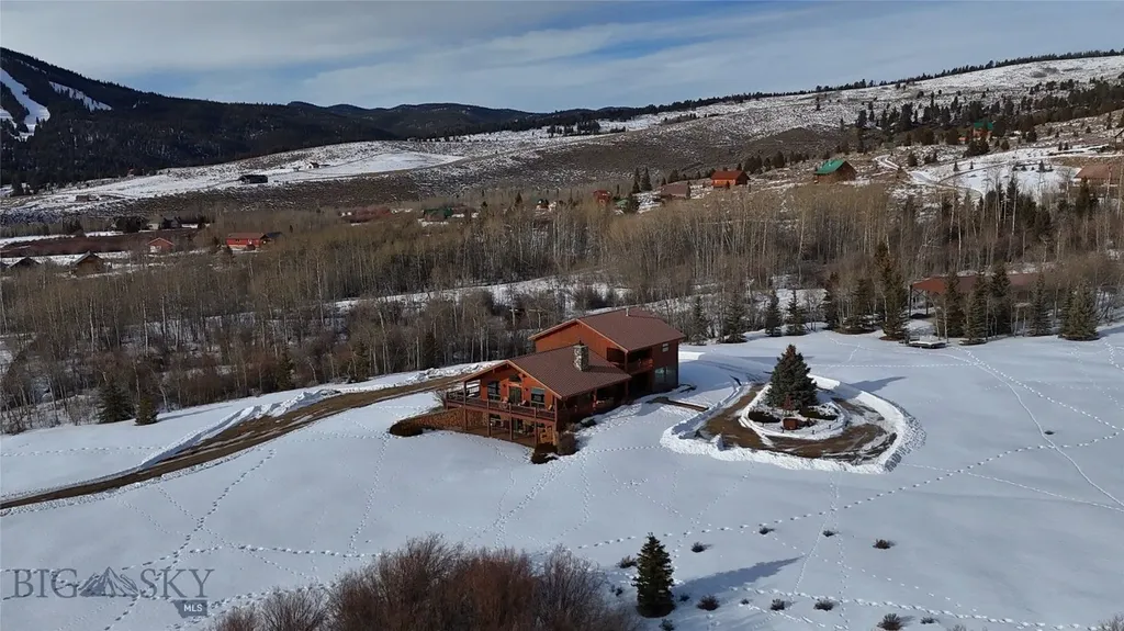 1105 Clark Creek Polaris MT 59746