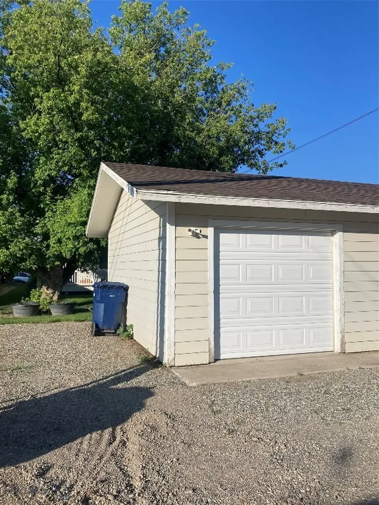 406 S 12th Street Livingston MT 59047