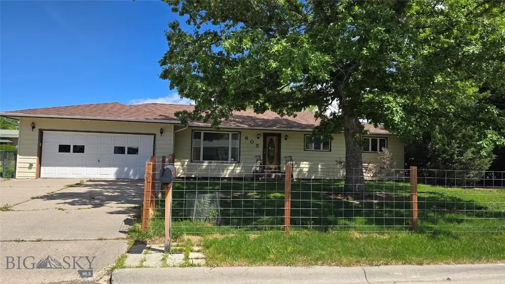 605 Robin Lane Livingston MT 59047
