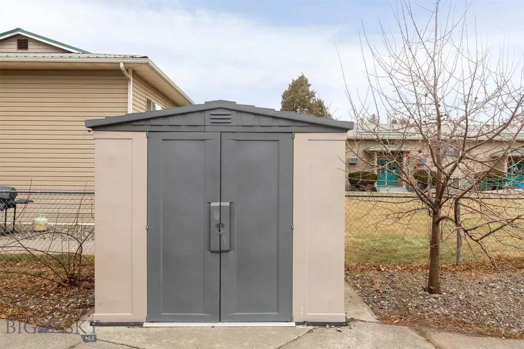 605 Robin Lane Livingston MT 59047