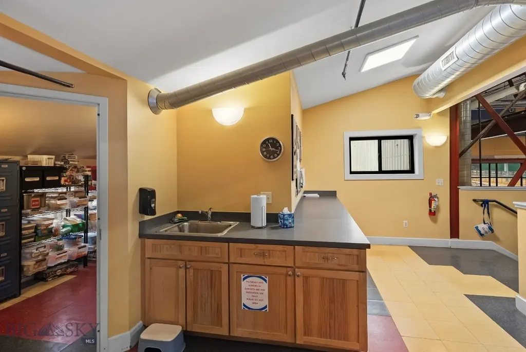 1237 N Rouse Avenue Bozeman MT 59715