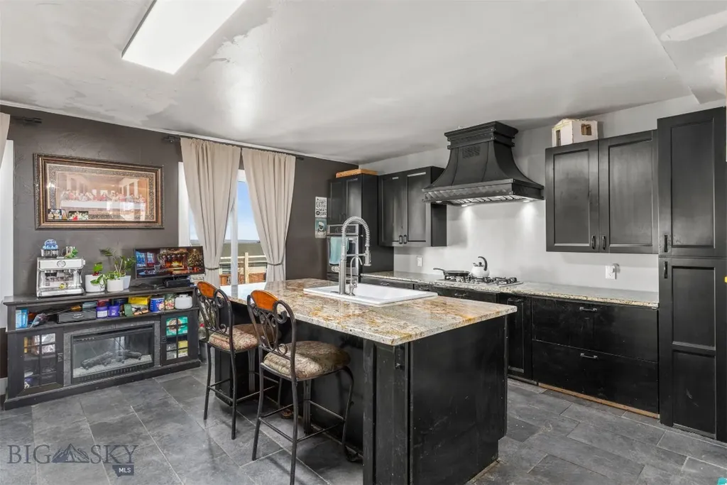 4901 Country View Drive Billings MT 59105