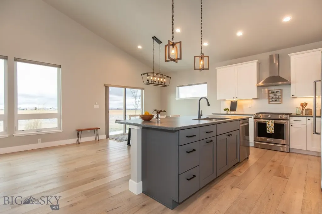 41 Lion Peak Drive Bozeman MT 59718