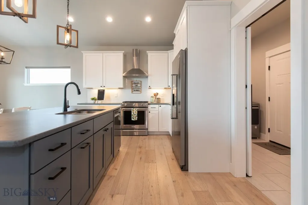 41 Lion Peak Drive Bozeman MT 59718