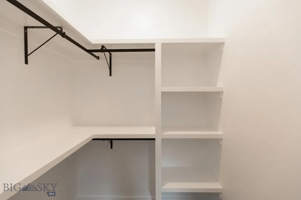 41 Lion Peak Drive Bozeman MT 59718