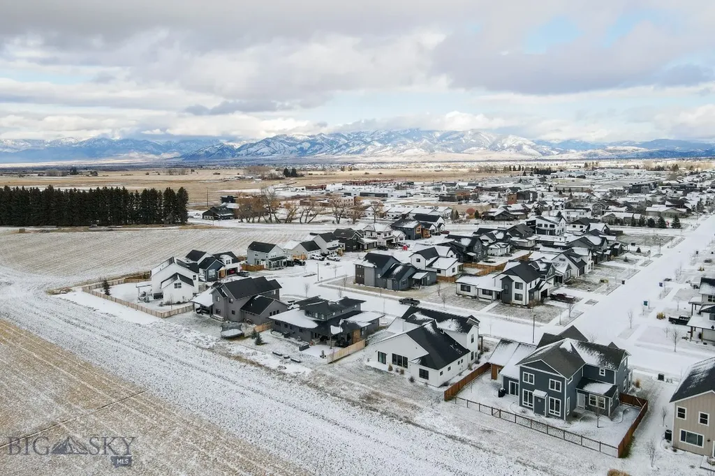 41 Lion Peak Drive Bozeman MT 59718